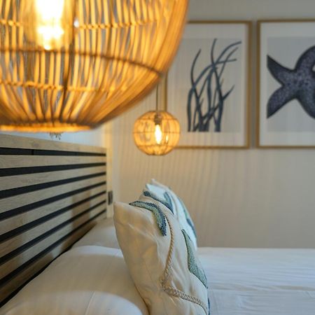 Apartamentos Ses Veles Cala Llonga  Eksteriør billede