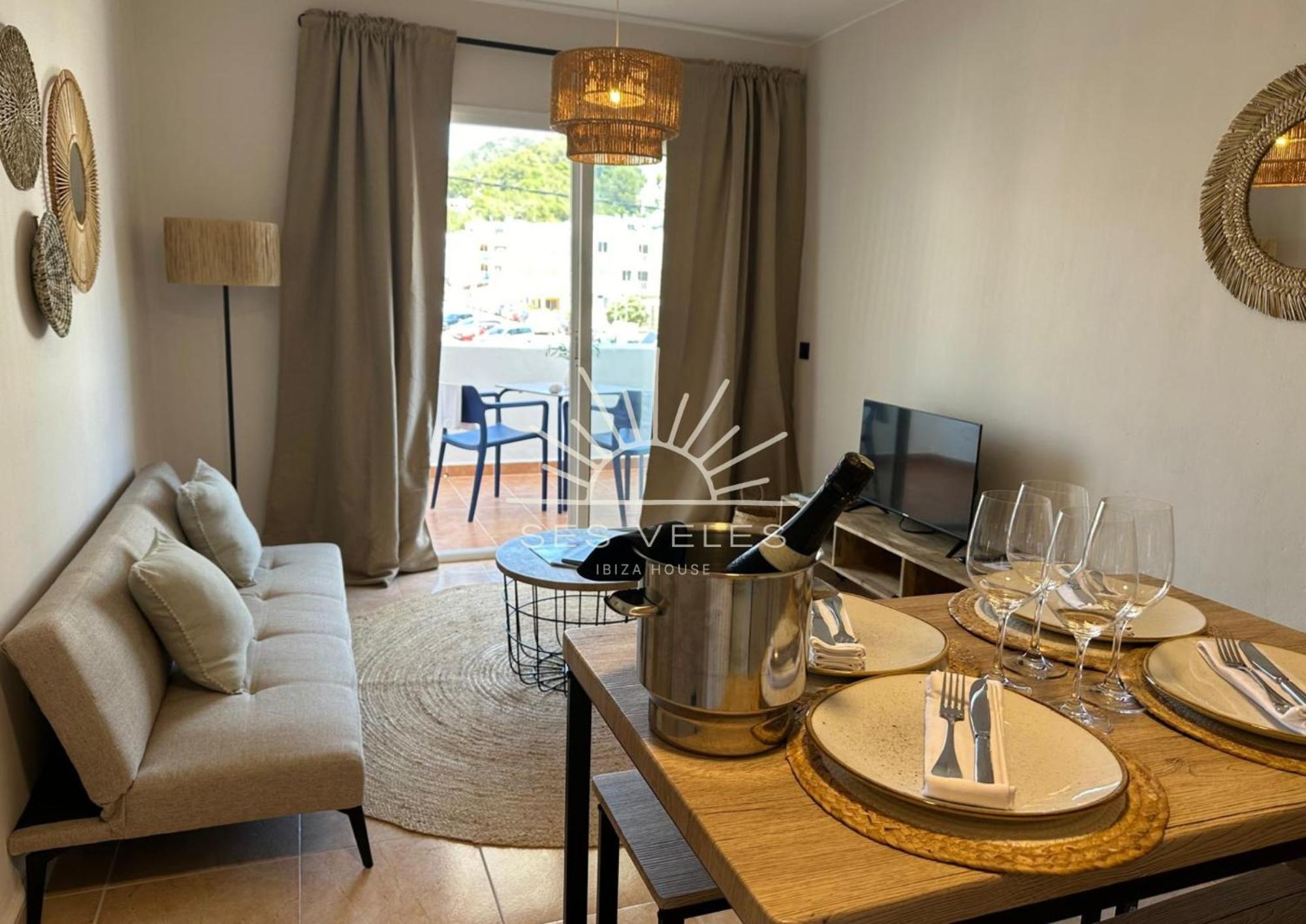 Apartamentos Ses Veles Cala Llonga  Eksteriør billede